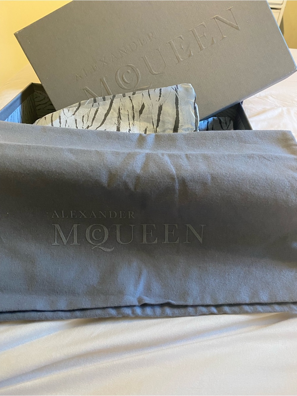 🛍️Alexander McQueen Authentic Original Complete Shoe Packaging Set